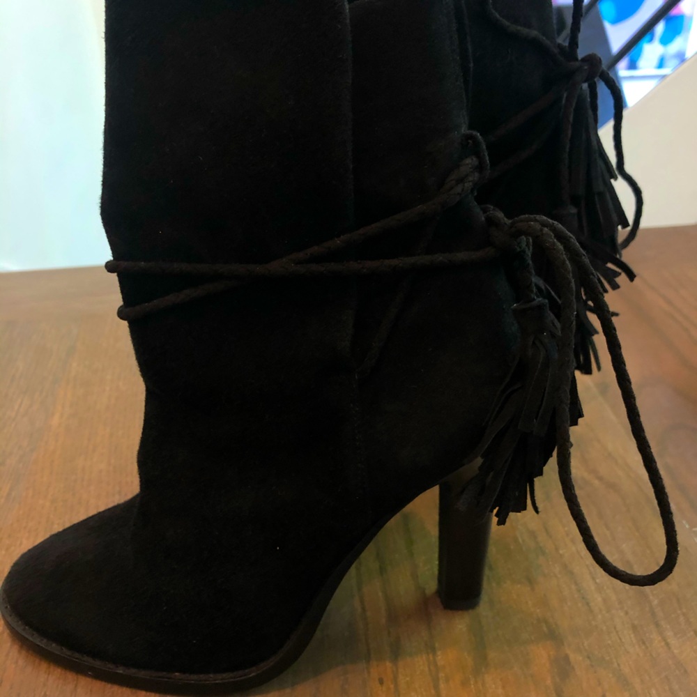 Joie size 38 Suede Boots